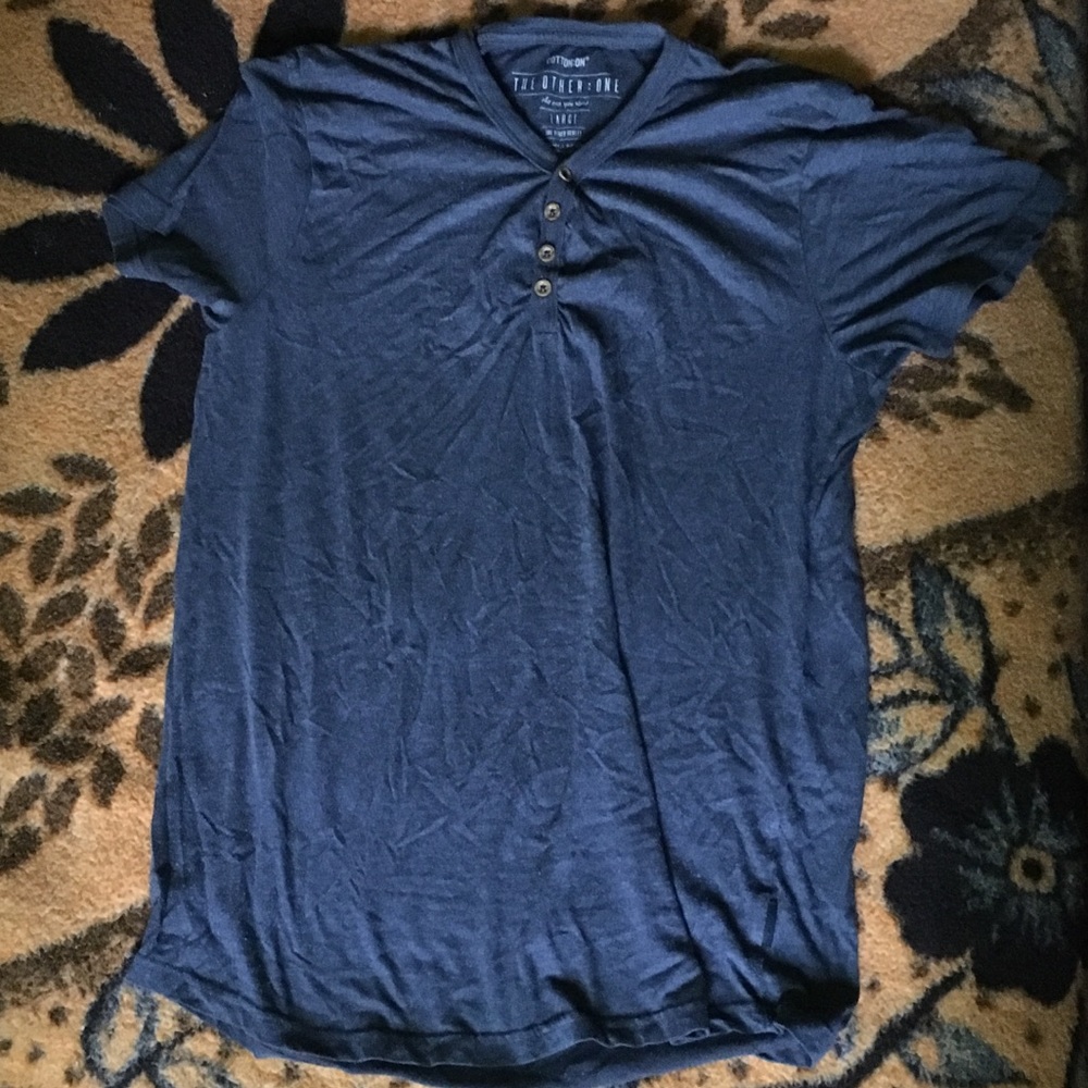 Grey Button Tee Shirt Men’s Size Large